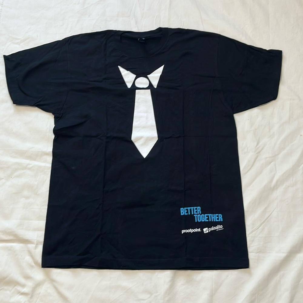 M & O  Graphic, knit T - shirt , Large, 100 % cotton half sleeve